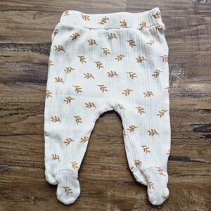 Kate Quinn Footie Leaf Pants 3-6